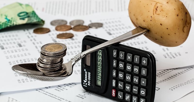 Budget voyage en solo : combien prévoir et comment économiser malin
